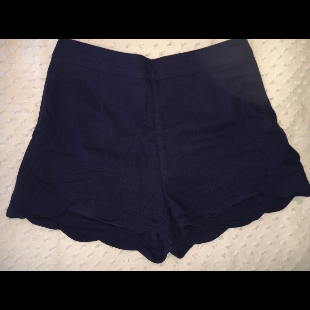 Blue high waisted scallop shorts